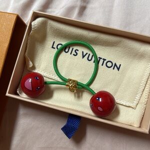 Louis Vuitton Cherry Hair Tie M02901